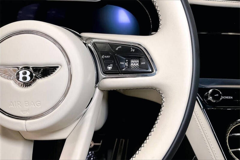 2024 Bentley Continental GTC Azure V8