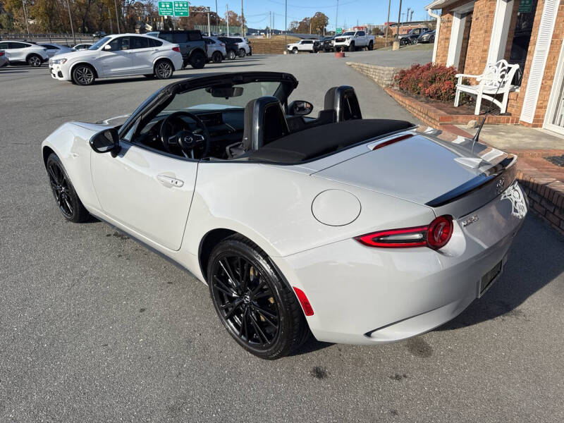 2024 Mazda MX-5 Miata Club