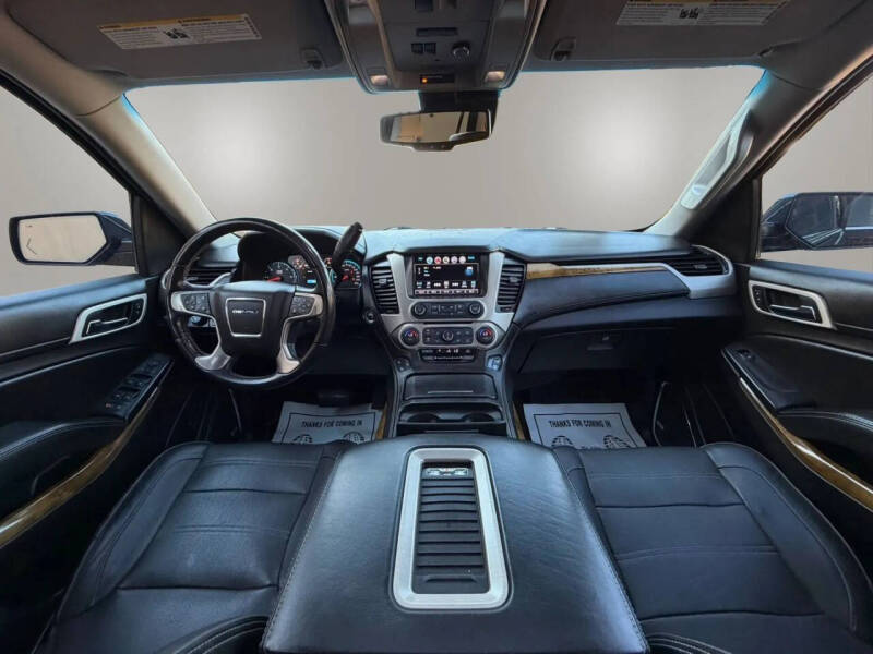 2017 GMC Yukon Denali