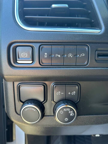 2021 Chevrolet Suburban LT