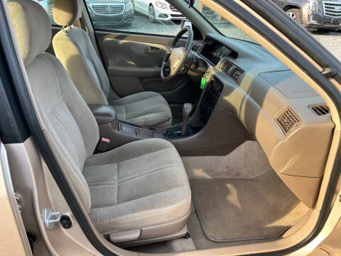 2001 Toyota Camry CE