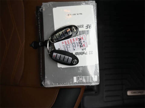 2022 Nissan Pathfinder Platinum