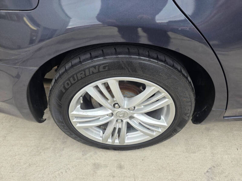 2011 Infiniti G25 Sedan Journey