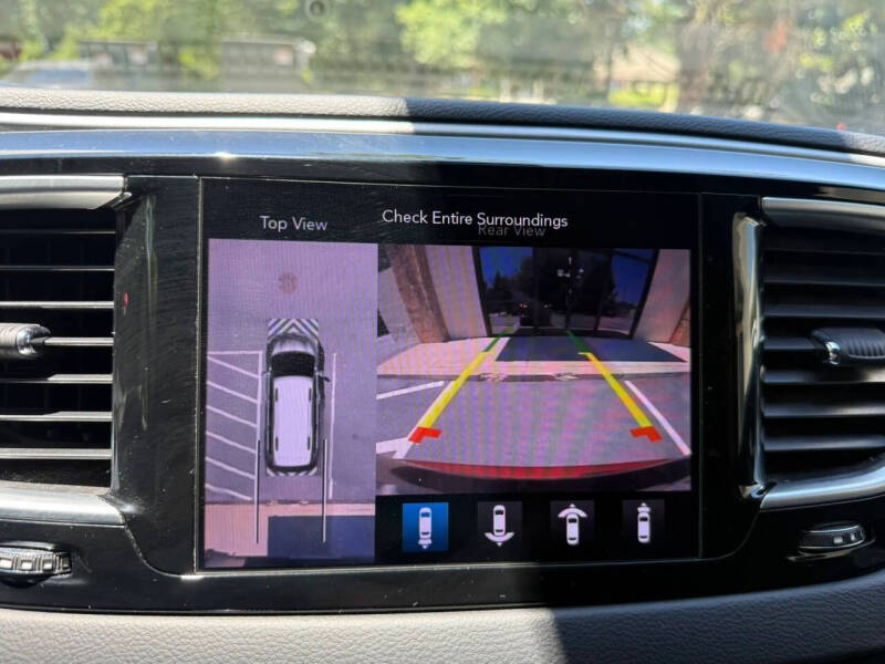 2018 Chrysler Pacifica Touring L Plus