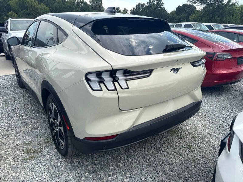 2025 Ford Mustang Mach-E Select