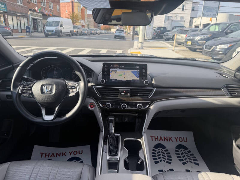 2018 Honda Accord EX-L w/Navi