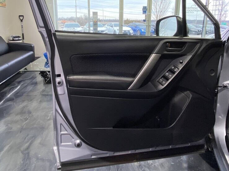 2017 Subaru Forester 2.5i