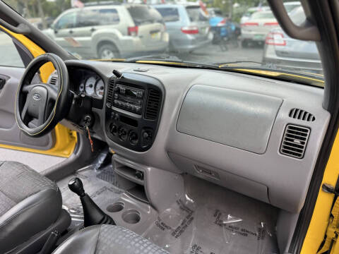 2001 Ford Escape XLS