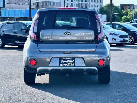 2018 Kia Soul +