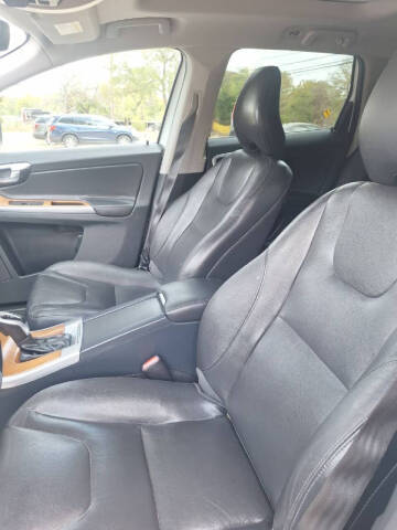 2016 Volvo XC60 T5 Drive-E Premier