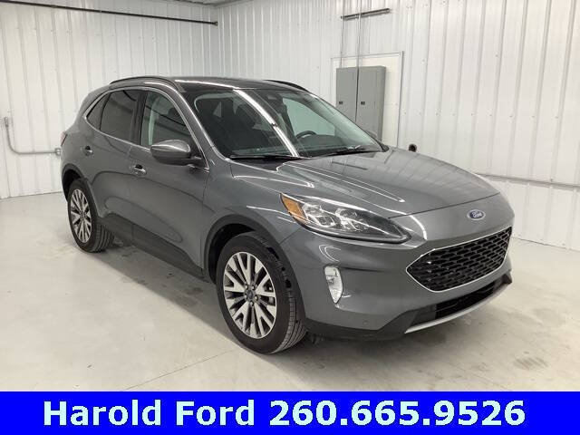 2022 Ford Escape Titanium
