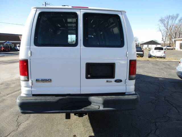 2010 Ford E-Series E-350 SD