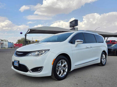 2017 Chrysler Pacifica for sale at Elite Motors in El Paso TX