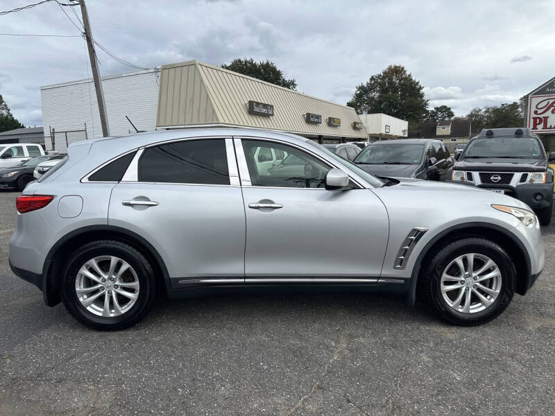 2011 Infiniti FX35