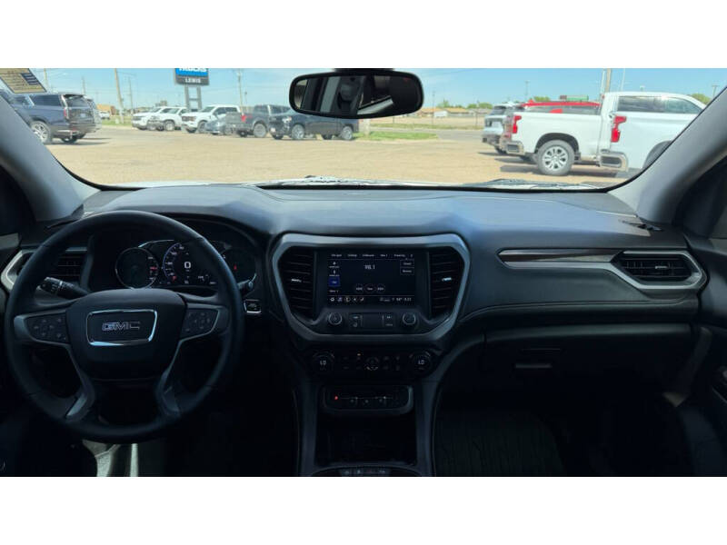 2023 GMC Acadia AT4