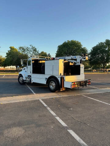 2013 Peterbilt 337
