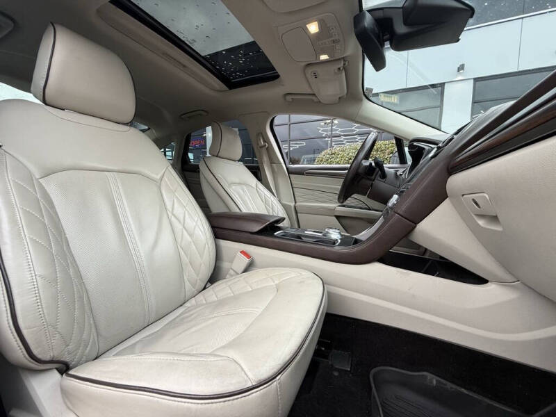 2017 Ford Fusion Platinum