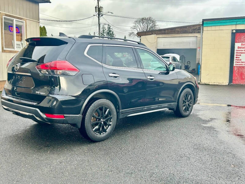 2017 Nissan Rogue SV