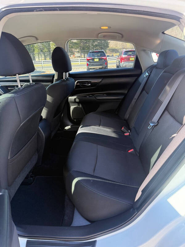 2017 Nissan Altima 2.5 SR