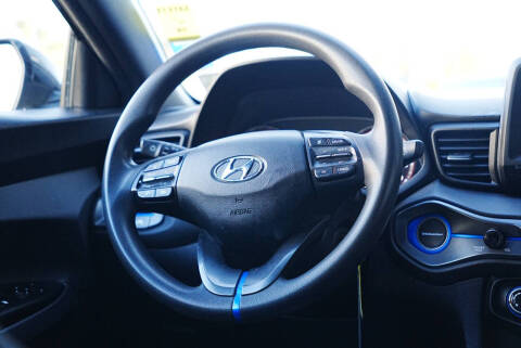 2020 Hyundai Veloster