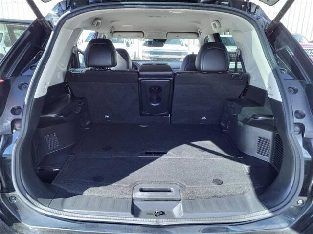 2020 Nissan Rogue SL