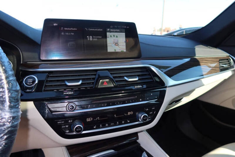 2018 BMW 5 Series 530i