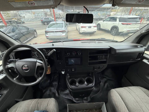 2015 GMC Savana 3500