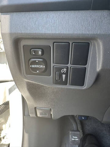 2011 Toyota Prius One