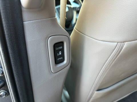 2012 Honda Odyssey EX-L w/DVD