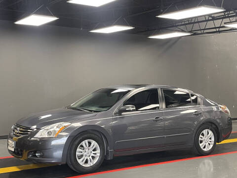 2011 Nissan Altima for sale at AutoNet of Dallas in Dallas TX