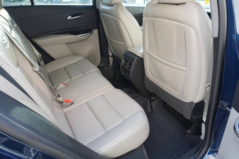 2020 Cadillac XT4 Premium Luxury