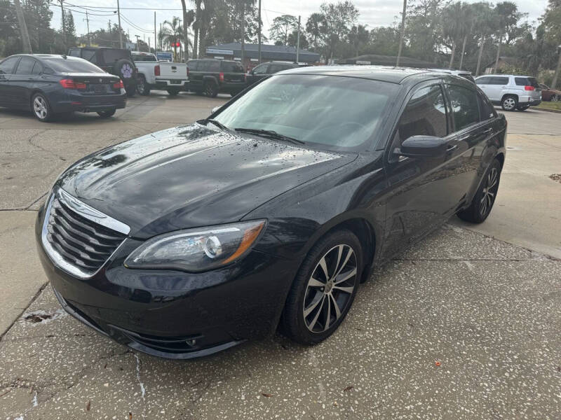 2013 Chrysler 200 for sale at MITCHELL AUTO ACQUISITION INC. in Edgewater FL