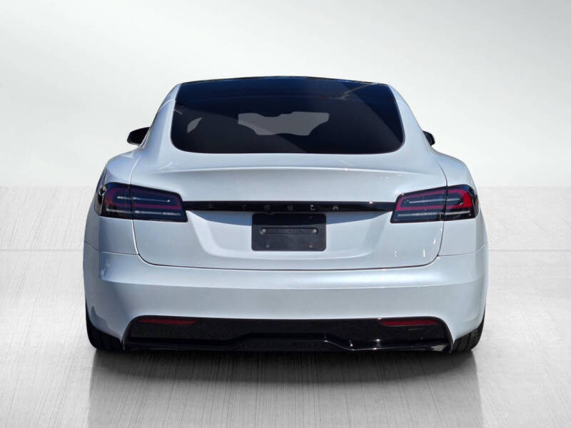 2023 Tesla Model S Standard Range