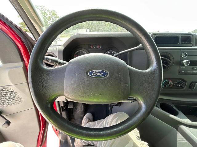 2013 Ford E-Series E-150