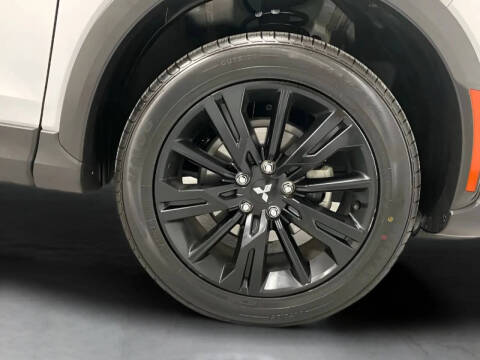 2024 Mitsubishi Eclipse Cross