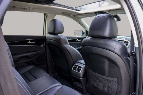 2020 Kia Sorento EX V6