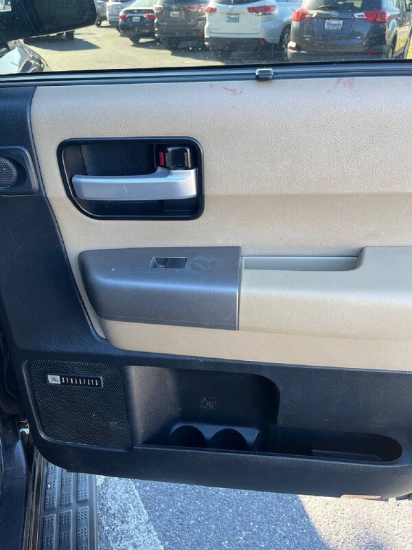 2013 Toyota Sequoia Limited