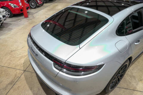 2018 Porsche Panamera 4S