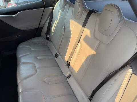 2012 Tesla Model S