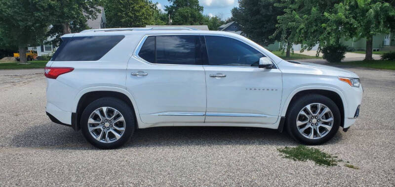 Used 2020 Chevrolet Traverse Premier with VIN 1GNEVKKW4LJ160232 for sale in Milbank, SD