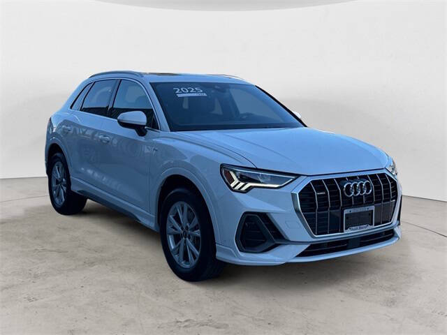 2025 Audi Q3 quattro S line Premium 45 TFSI