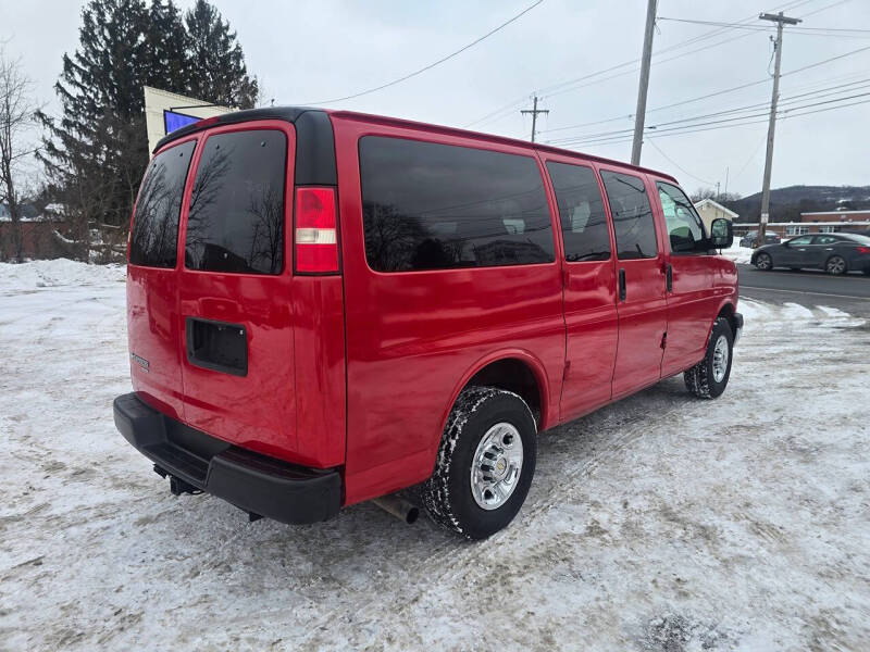 2009 Chevrolet Express LS 3500