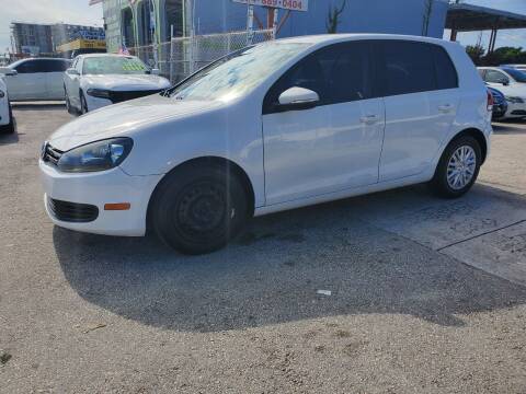 2013 Volkswagen Golf for sale at INTERNATIONAL AUTO BROKERS INC in Hollywood FL