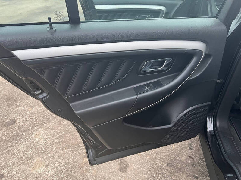 2013 Ford Taurus SEL