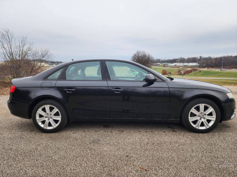 2010 Audi A4 Premium photo 9