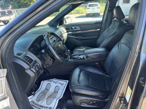 2018 Ford Explorer Platinum