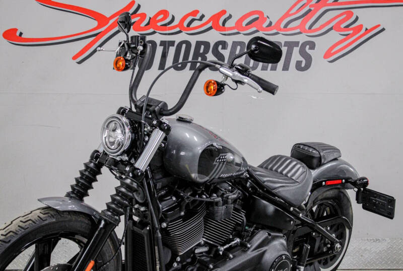 2022 Harley-Davidson Street Bob 114