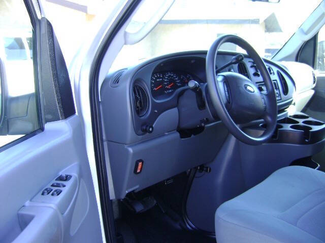 2008 Ford E-Series E-150