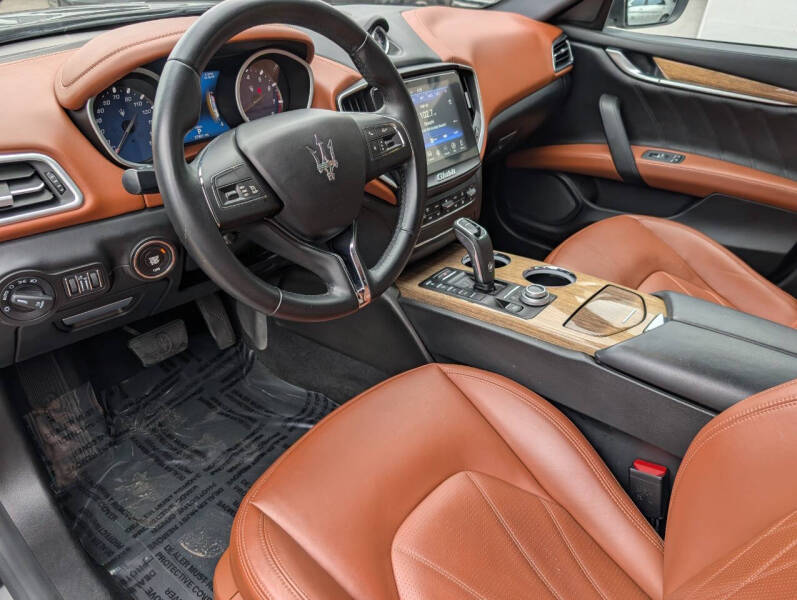 2019 Maserati Ghibli GranLusso