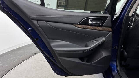 2016 Nissan Maxima Platinum